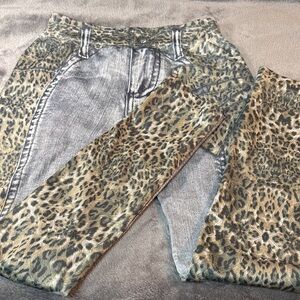 Victoria's Secret Leopard Print Leggings
